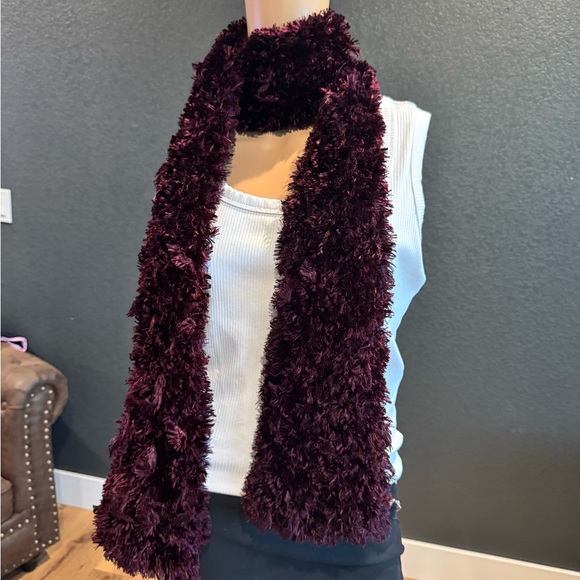 Y2K Burgundy Scarf - Picture 2 of 7